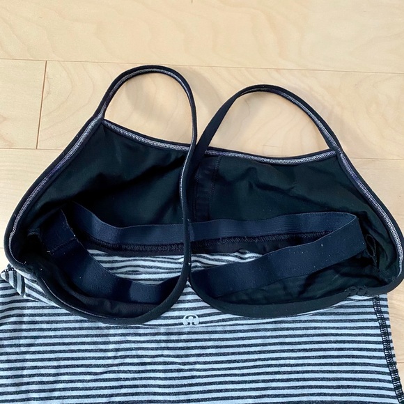 Black and grey stripped Lululemon tank top - Picture 5 of 5